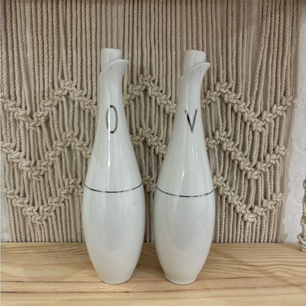 Pair of Wallace Fine China Oil & Vinegar Cruets